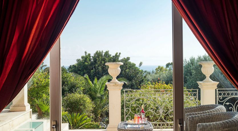 Photo of The Emerald Wonder