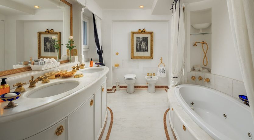 Photo of Bluebells & Grapes