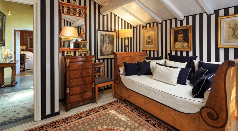 Photo of Bluebells & Grapes