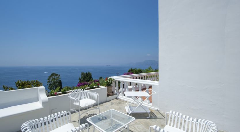 Photo of Neptune's Hollow