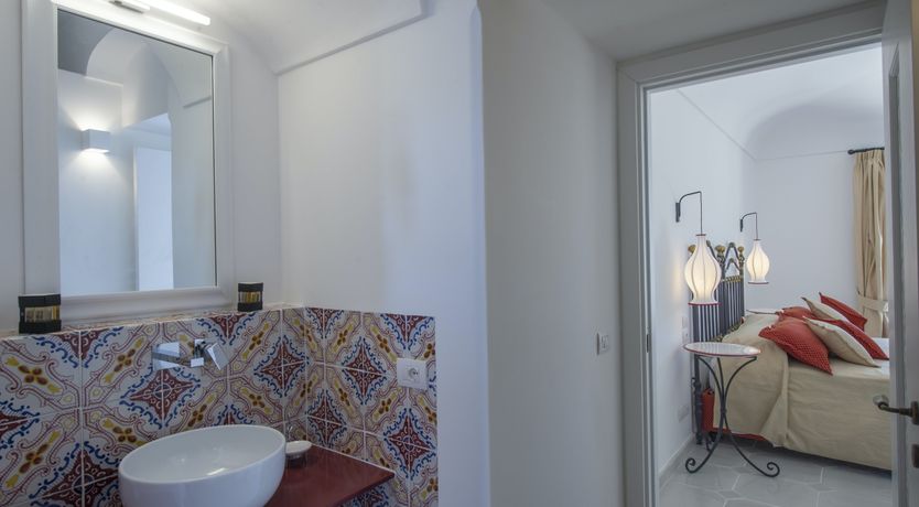 Photo of Neptune's Hollow