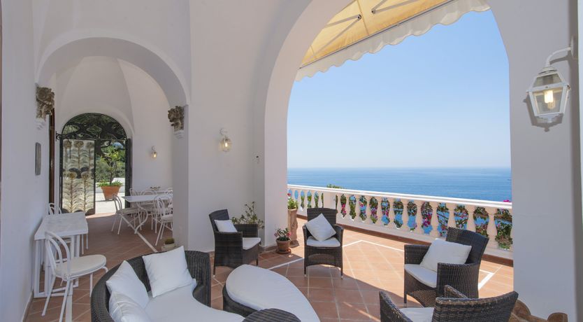 Photo of Neptune's Hollow