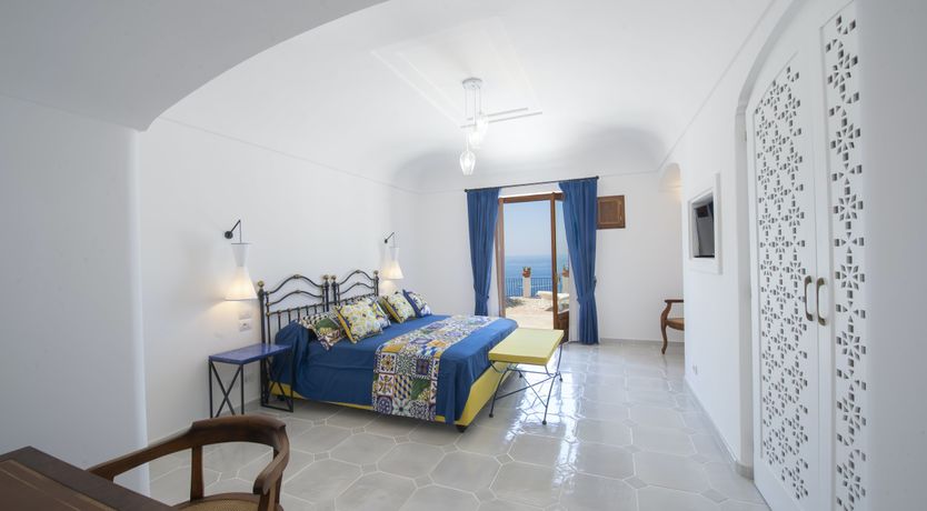 Photo of Neptune's Hollow