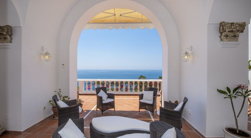 Photo of Neptune's Hollow