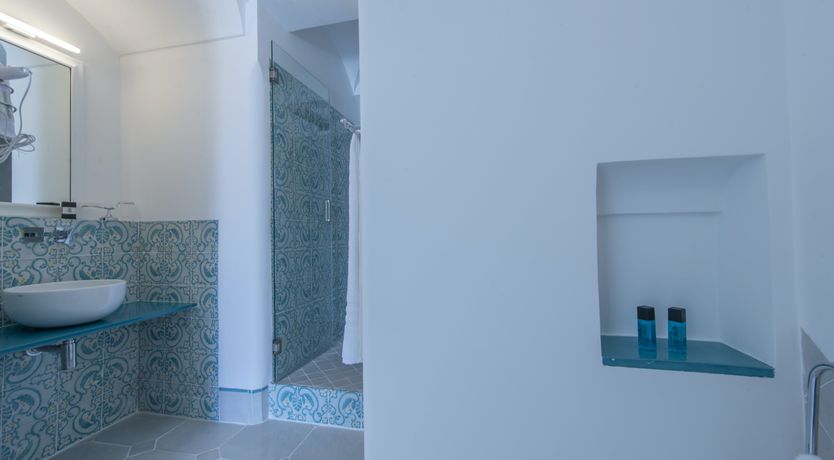 Photo of Neptune's Hollow