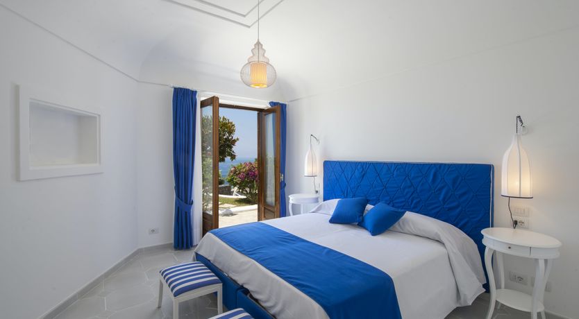 Photo of Neptune's Hollow