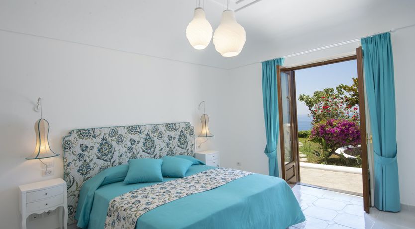 Photo of Neptune's Hollow