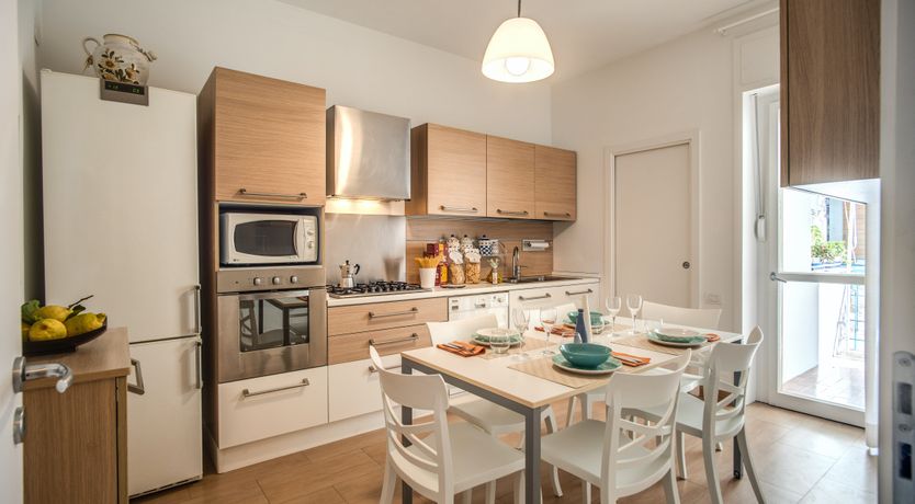 Photo of The Marina Kiss