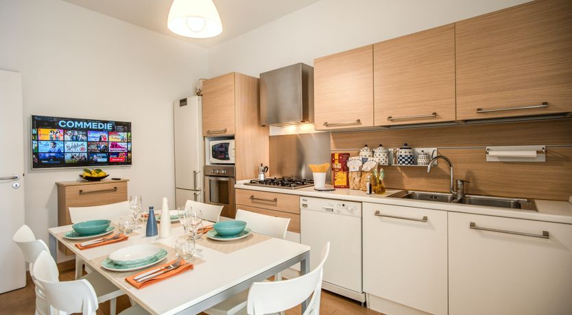 Photo of The Marina Kiss