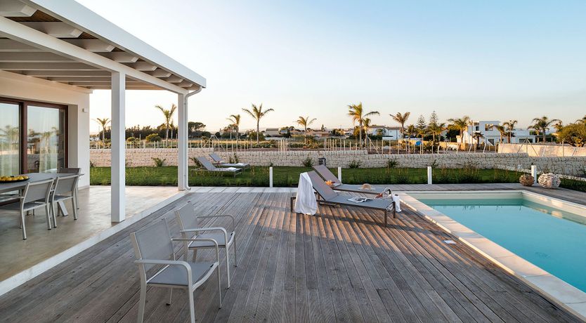 Photo of The Royal Cottage