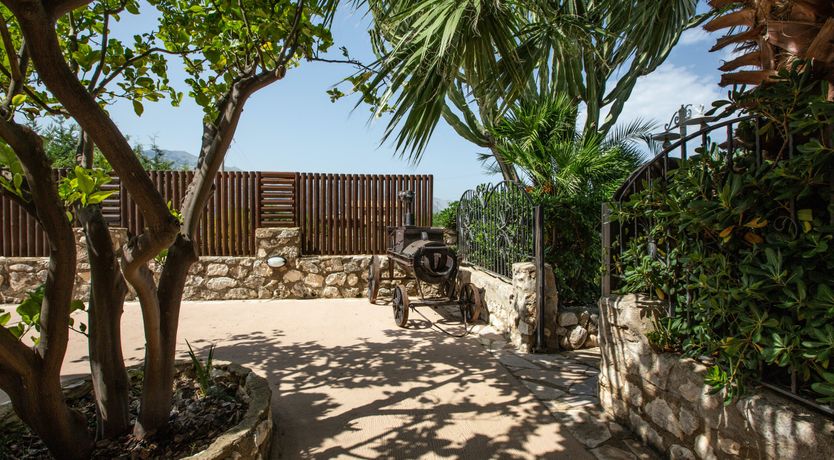 Photo of White Mountain