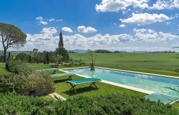 The Vines of Tuscany Holiday Home