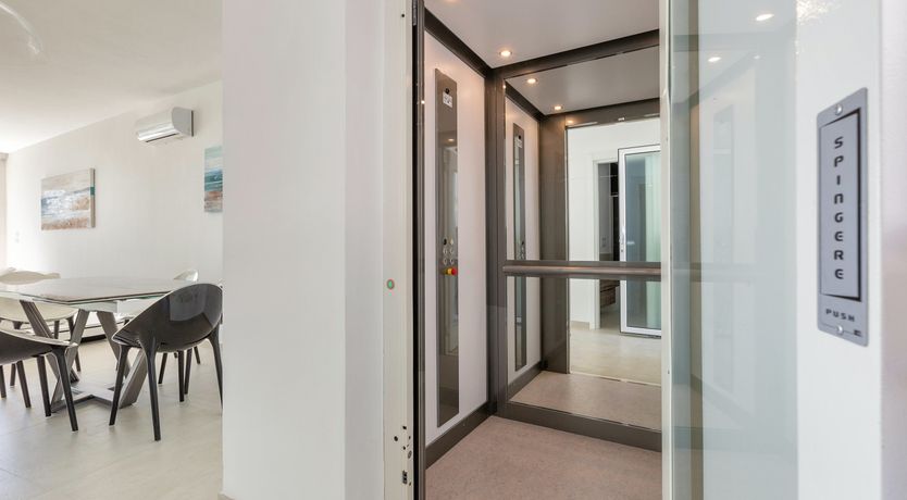 Photo of Sunlight on the Shore