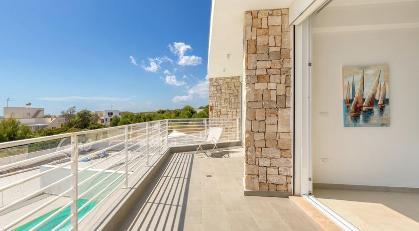 Photo of Sunlight on the Shore