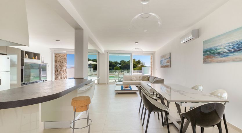 Photo of Sunlight on the Shore