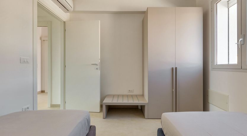 Photo of Sunlight on the Shore