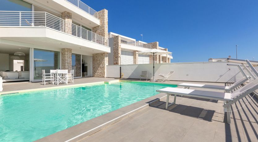 Photo of Sunlight on the Shore