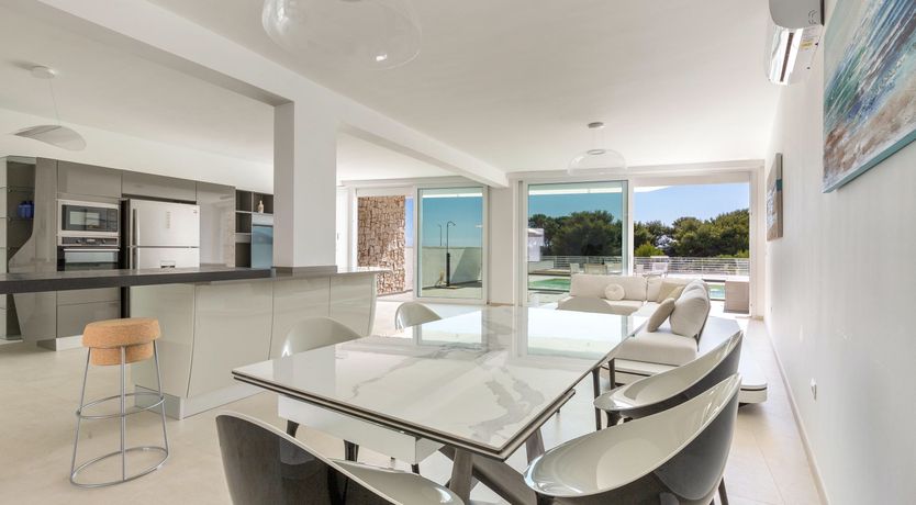 Photo of Sunlight on the Shore