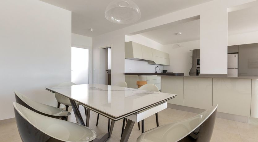 Photo of Sunlight on the Shore