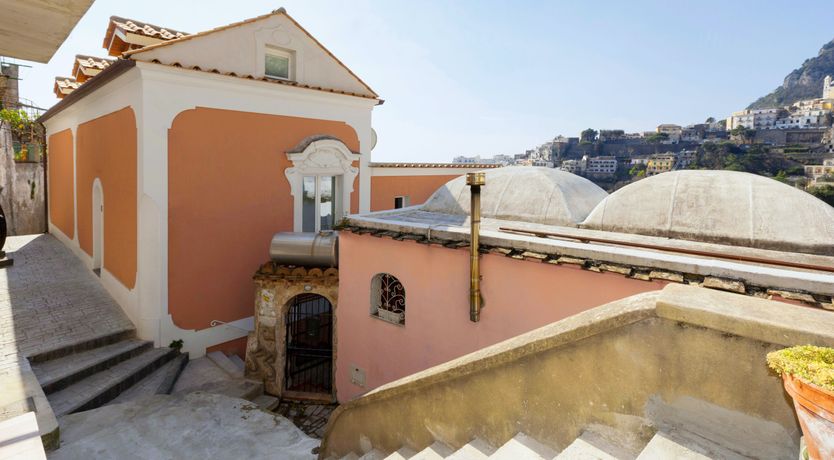 Photo of Amalfi Moon