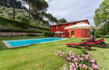 The Casa Rossa Holiday Home