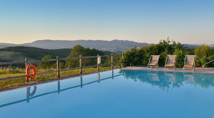 Photo of Towards The Hills