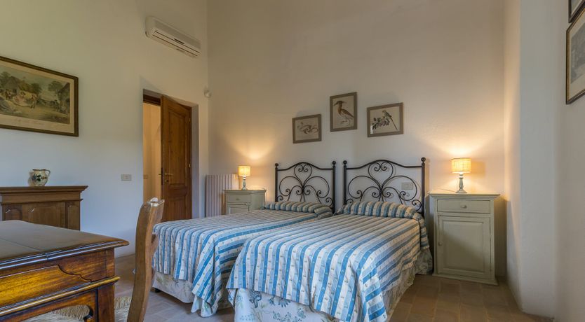 Photo of Gilded Heart