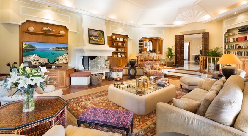 Photo of The Epitome of Elegance