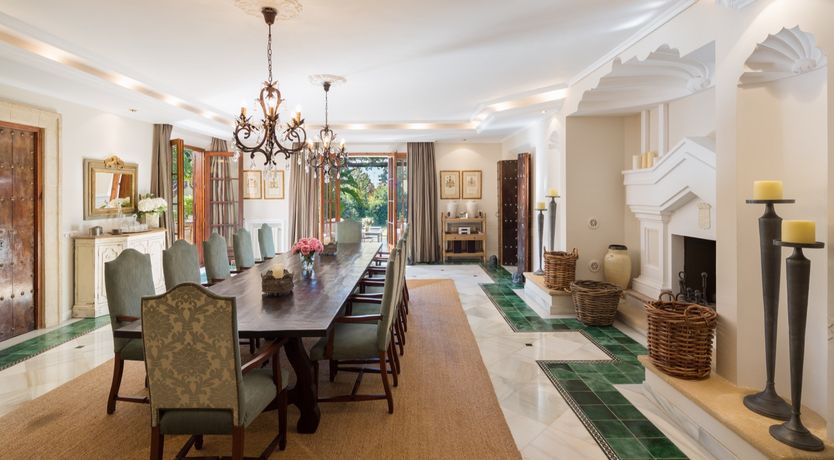 Photo of The Epitome of Elegance