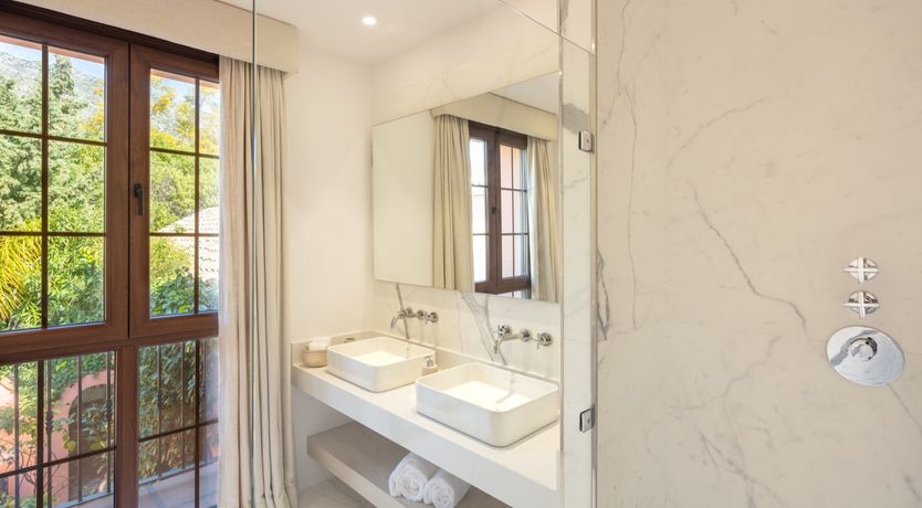 Photo of The Epitome of Elegance