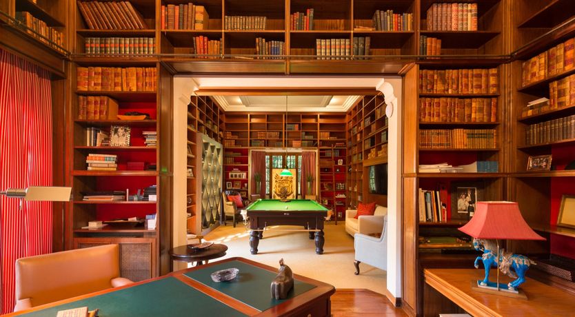 Photo of The Epitome of Elegance