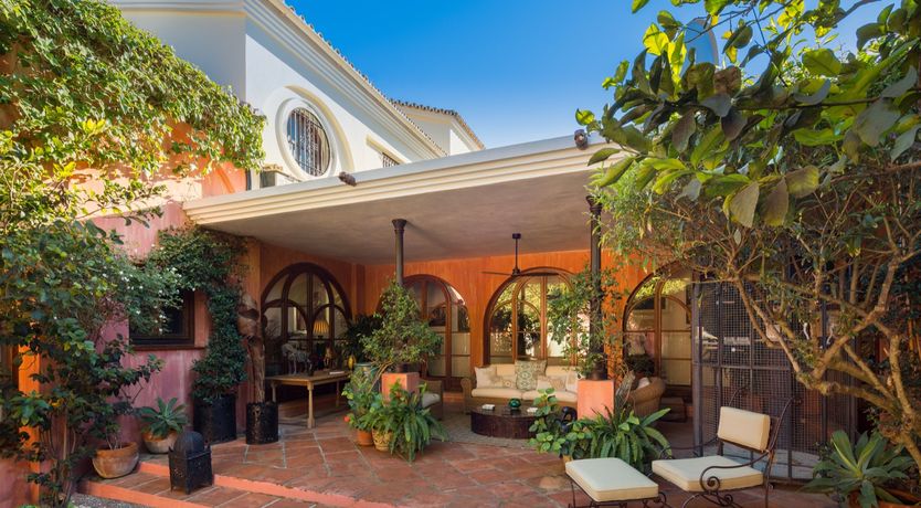 Photo of The Epitome of Elegance