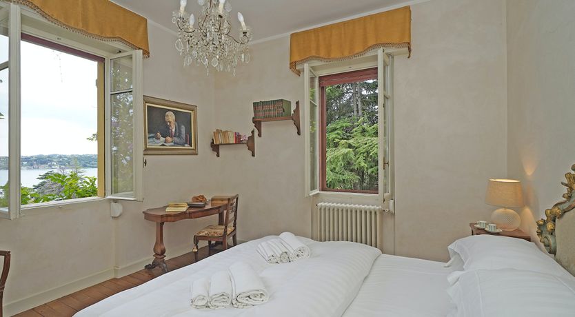 Photo of The Grand Stag