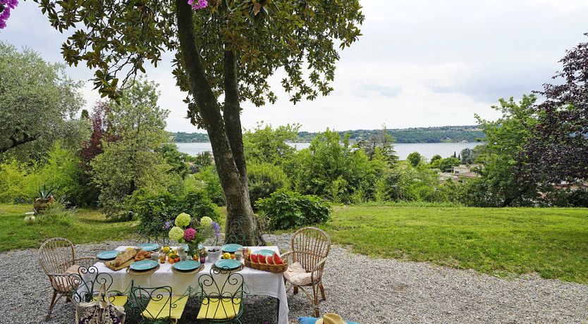 Photo of The Grand Stag