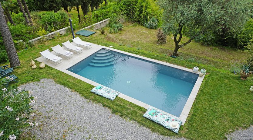 Photo of The Grand Stag