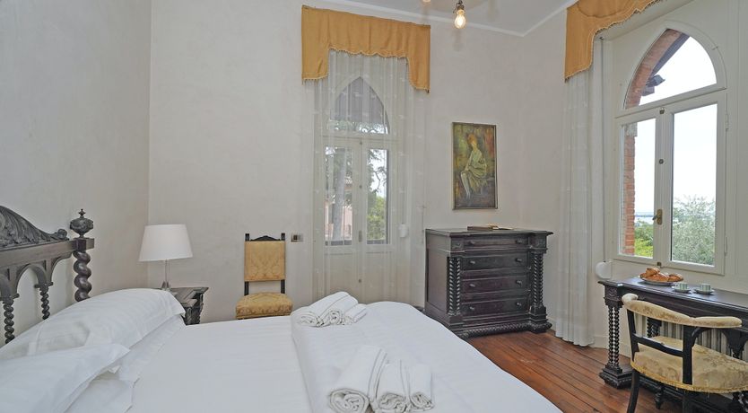 Photo of The Grand Stag