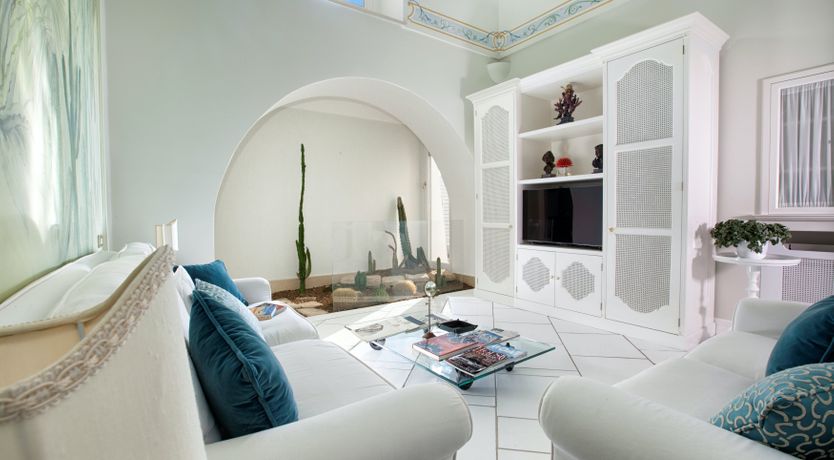 Photo of The Sea Shimmer