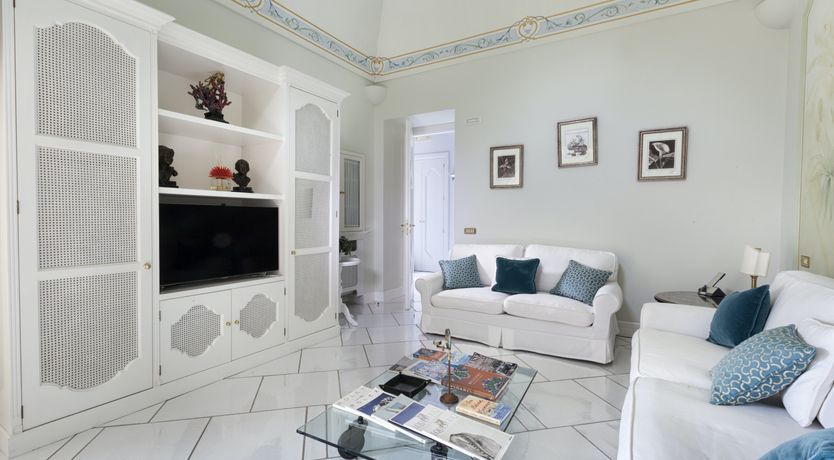 Photo of The Sea Shimmer