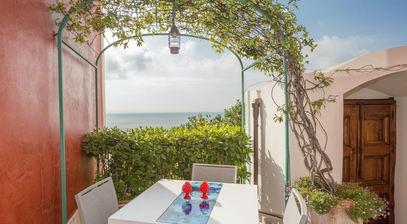 Photo of The Sea Shimmer