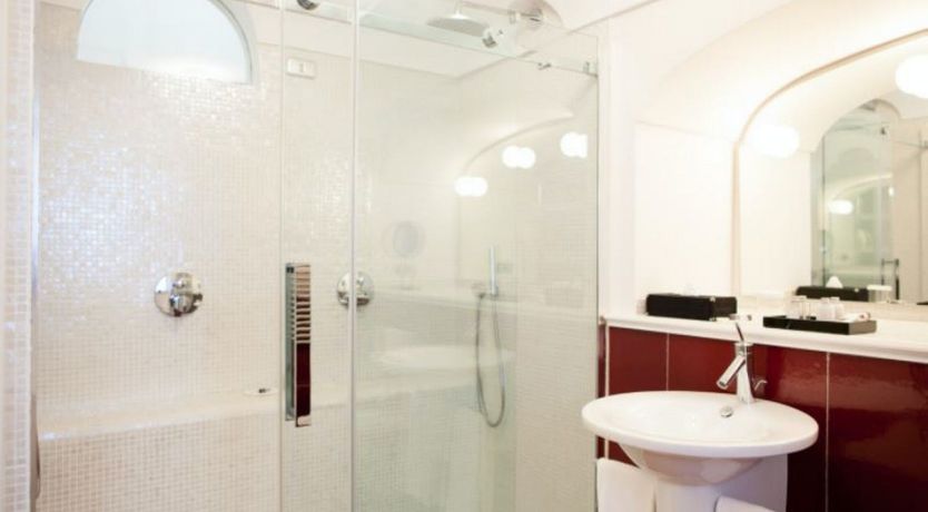 Photo of The Sea Shimmer