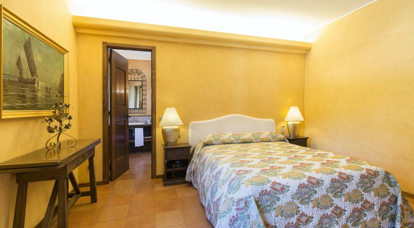 Photo of Lakeside Haze