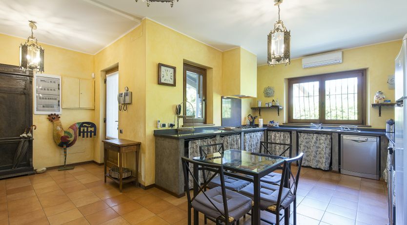 Photo of Lakeside Haze