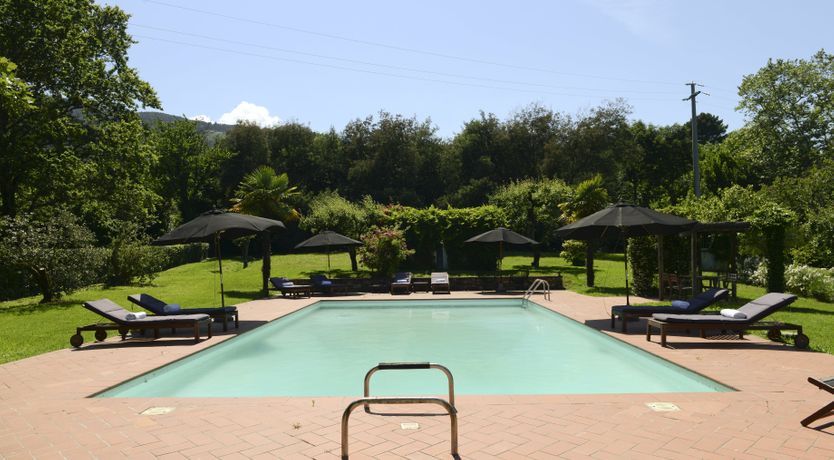 Photo of The Floral Garden