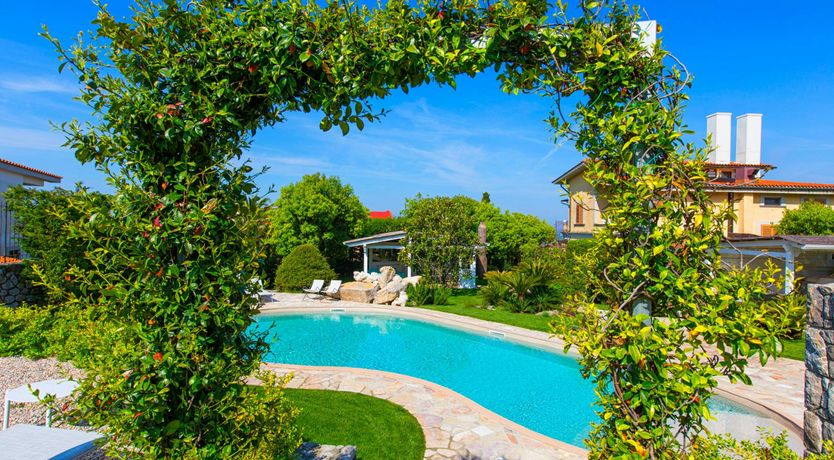 Photo of Sorrento Splendor