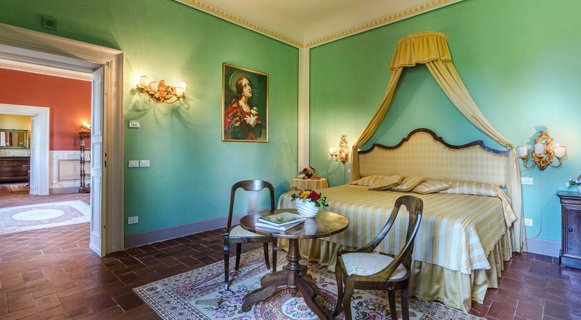 Photo of The Grapes of L’Appia