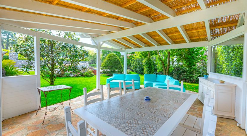 Photo of Blue Skies & Sea Flecks