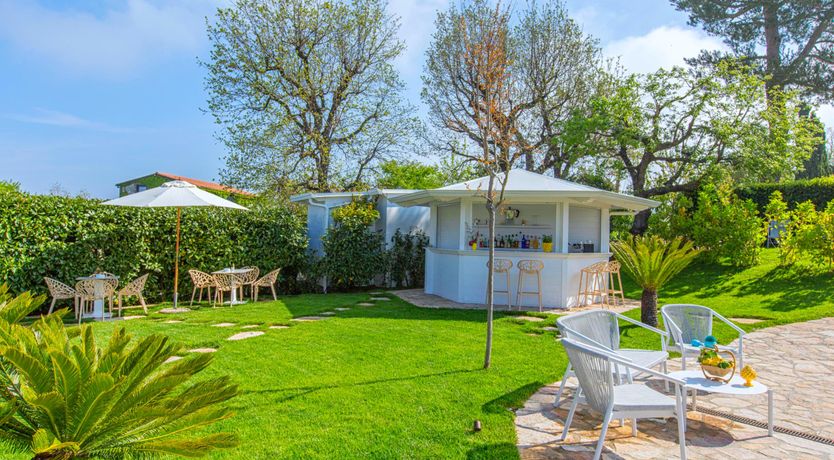 Photo of Blue Skies & Sea Flecks