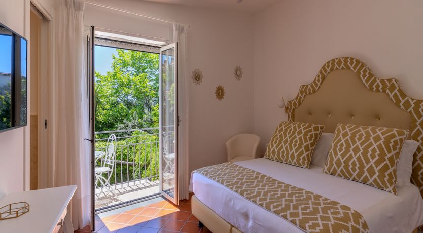 Photo of Blue Skies & Sea Flecks