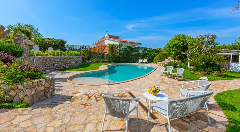 Photo of Blue Skies & Sea Flecks