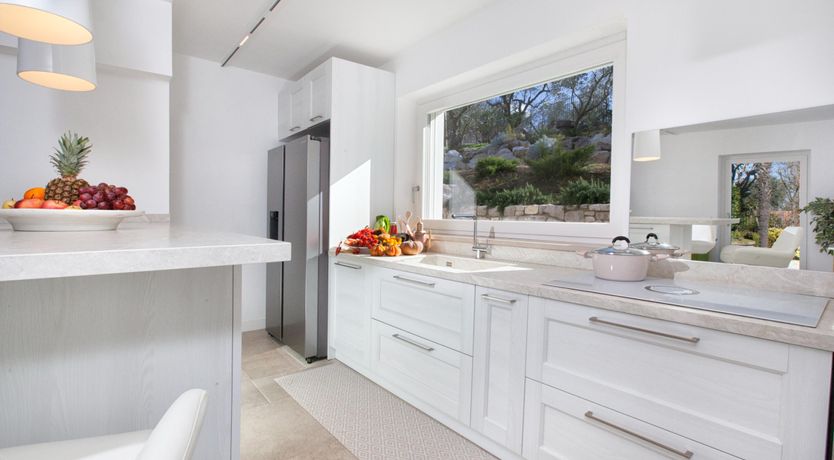 Photo of Blue Skies & Sea Flecks